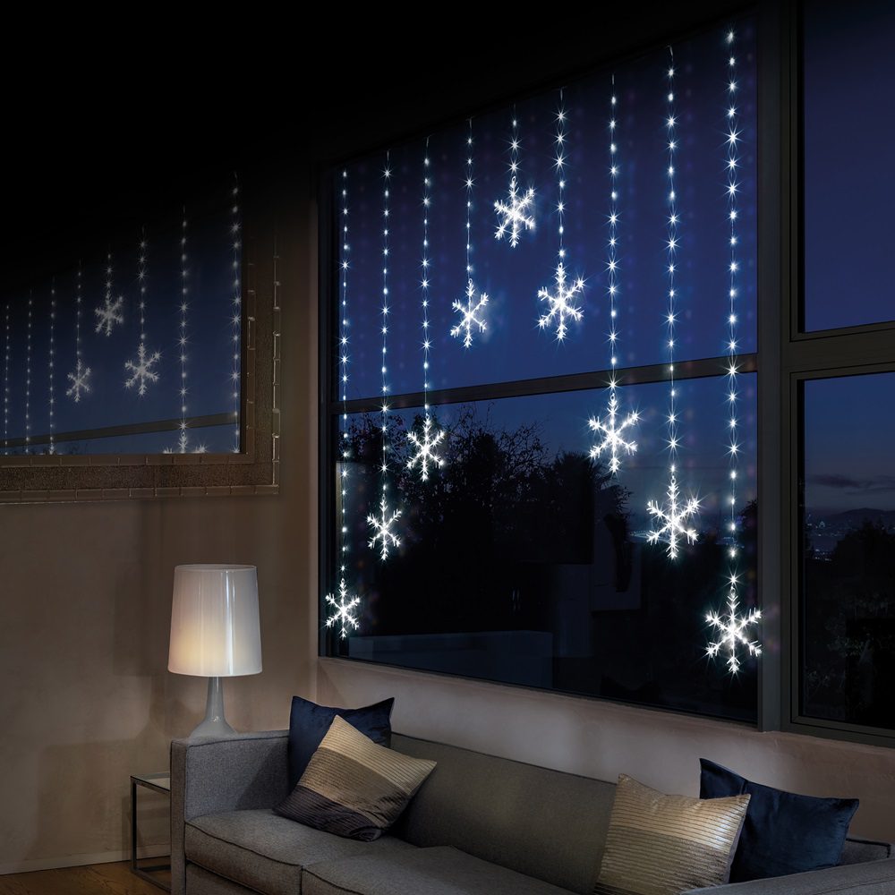 Snowflake 303 LED White Christmas Curtain Lights 1.2m 5052998057875